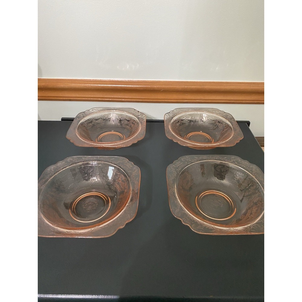 Vintage Federal Pink Depression Glass Bowl Salad Madrid Pattern 7"